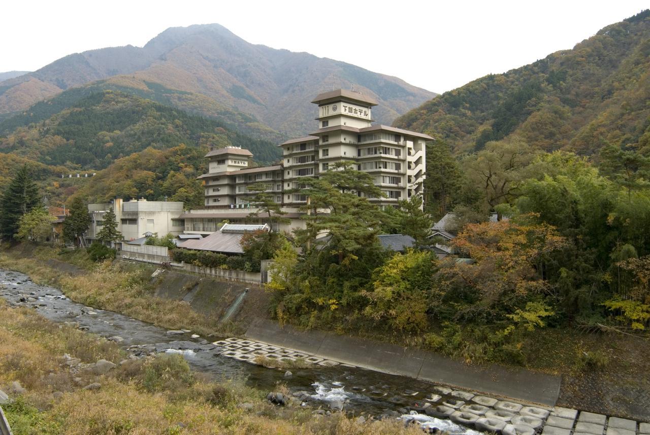 Shimobe Hotel Minobu Exterior photo