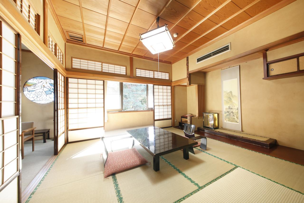 Shimobe Hotel Minobu Exterior photo