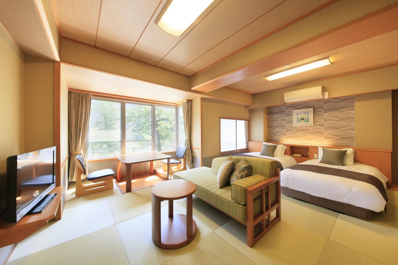 Shimobe Hotel Minobu Exterior photo